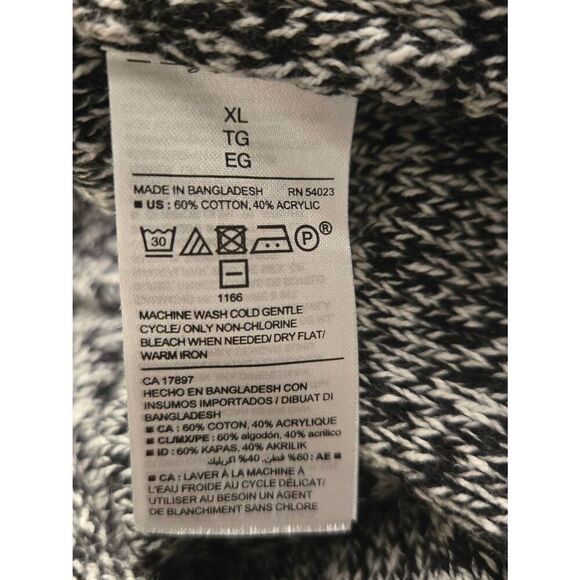 Old Navy Women's Size XL Black/White Chambray Sweater - Picture 5 of 5